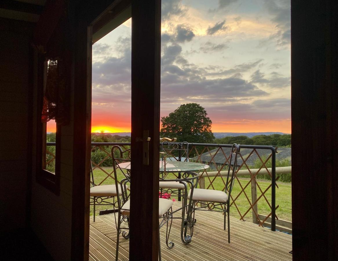 Cherry Tree Glamping Lodge Wellington  Eksteriør bilde
